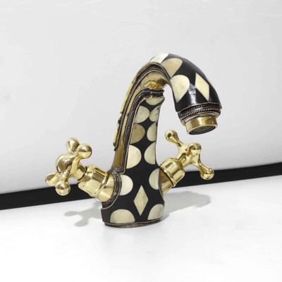Unlacquered solid brass kitchen faucet , kitchen sink , sink faucet , brass sink