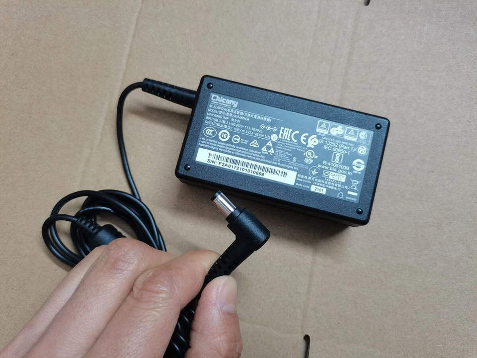 Genuine 19V 3.42A 65.0W A18-065N3A for MSI PS42 8RB-099CA Modern Slim AC Adapter - Image 3 of 4