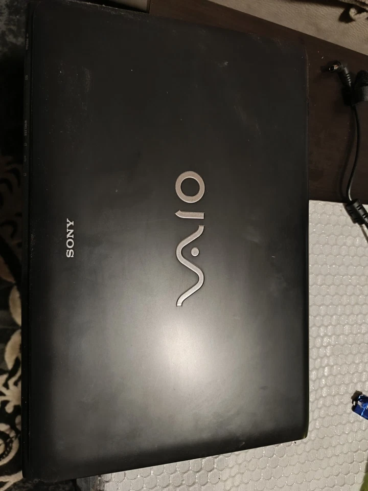 sony vaio I5 Usato Poco ---sve151g17M--- - Immagine 3 di 4