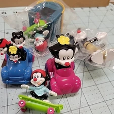 Hardees/Carl JR Warner Bros Animaniacs 1998 Complete Set of + Extra Skateboarder