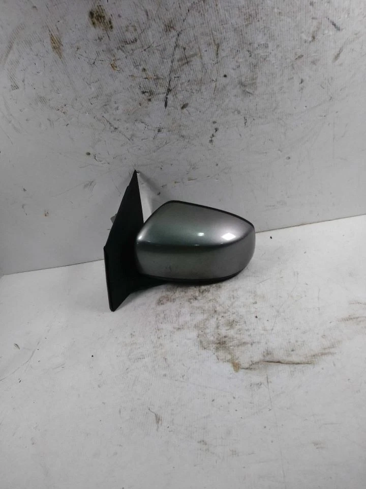Espejo retrovisor lateral del conductor eléctrico pintado color de carrocería se adapta a 14-15 17-20 MIRAGE 474798 Foto 2 de 4