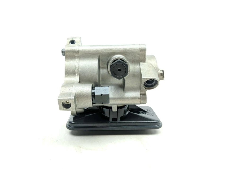 Bomba de aceite de motor 15 Victory Magnum 2520683 Foto 3 de 4