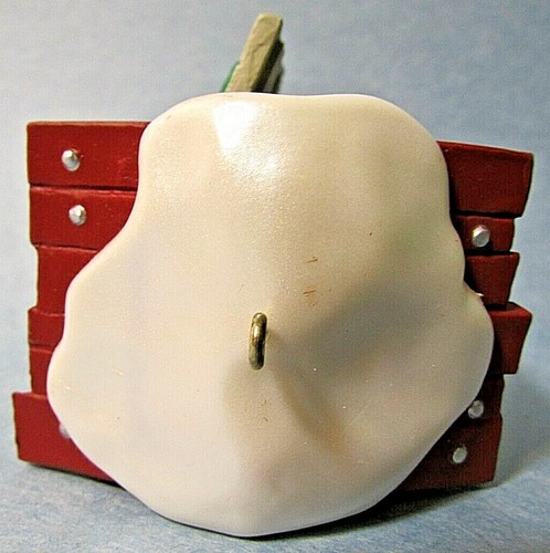 Hallmark Ornament 1988 LA NOSTRA CLUBHOUSE - Foto 5 di 10