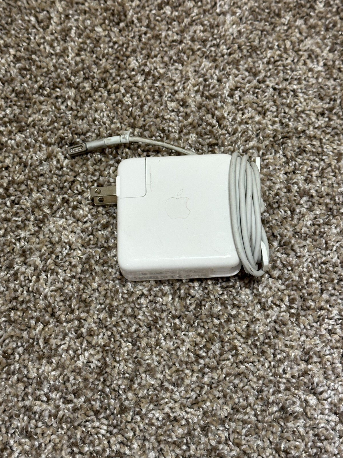 Apple A1344 MagSafe Power Adapter for MacBook and MacBook Pro 60W 