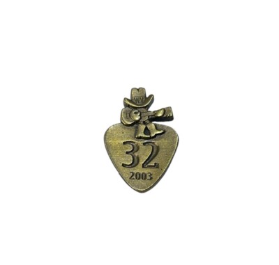 Vintage 2003 Walnut Valley Winfield Kansas #32 Guitar Pick 1  Lapel Pin