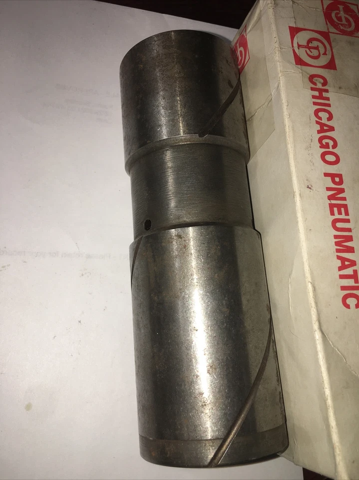 CHICAGO PNEUMATIC R093893 CHUCK SLEVE Genuine part - Image 2 of 2