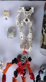 Lego Bionicle 8531 8566 8534 8945 8596 Incomplete Lot 