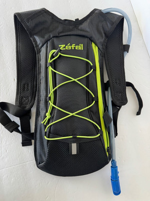 Zefal Outdoors Hiking Biking 1.5 L Hydration Camel Water Bag Backpack
