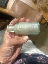 Late 1800 s Mexican Mustang Liniment Aqua Gla...