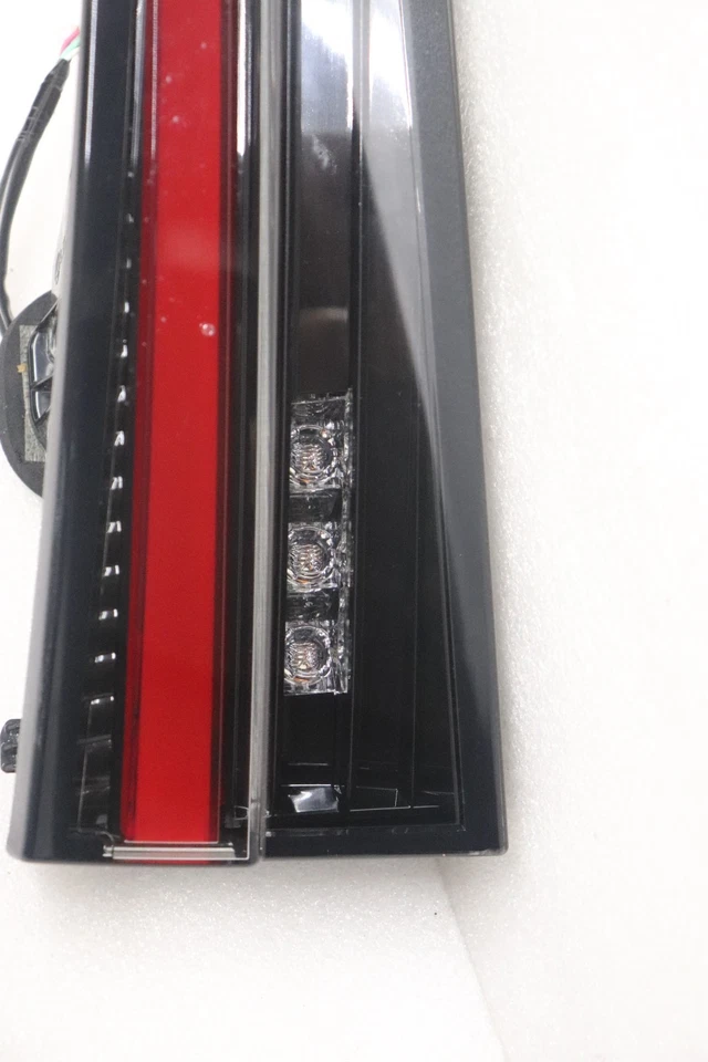 2019- 2024 LEXUS RC300 RC350 Right Passenger INNER TAILLIGHT TAIL LIGHT LAMP OEM - Image 4 of 4