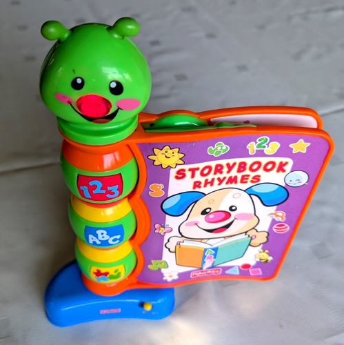 Fisher-Price Ridi e Impara Libro di storie Rime - Foto 2 di 24