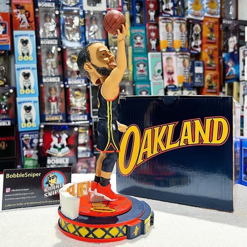 STEPHEN CURRY Golden State Warriors "City Jersey" Exclusive NBA Bobblehead - Picture 5 of 11