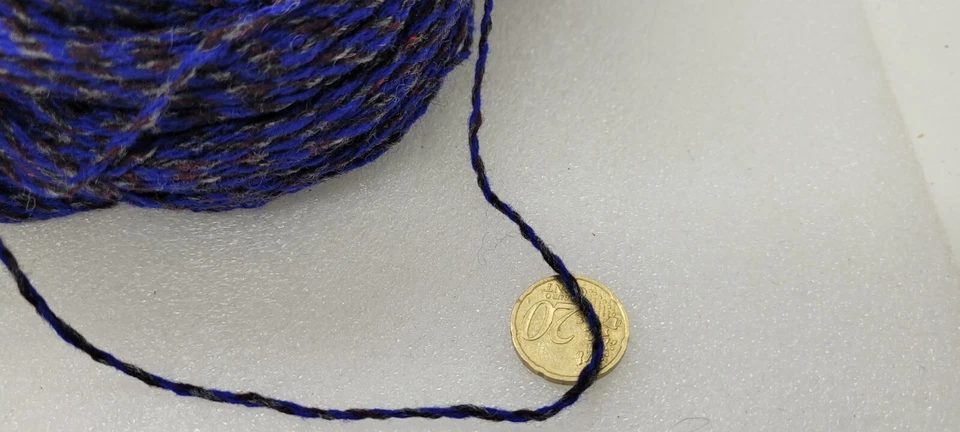 wolle zum stricken Häkelgarn- blau-grau Strickwolle 250gr strang schurwolle 300m - Bild 4 von 4