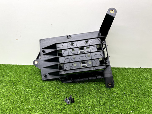Sound amplifier holder