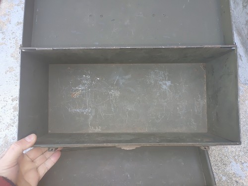 US WW2 M5 Chest Steel W/ Tray Browning D28243 Spare Parts Tools Cal 50 Cal - Picture 11 of 18