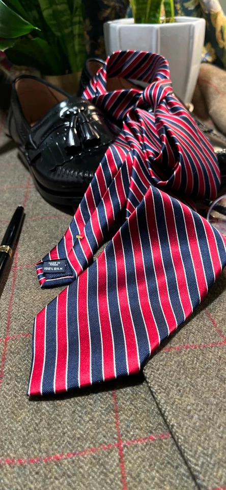 NUEVA CORBATA NAUTICA 100% SEDA TEJIDA ROJO BLANCO AZUL RAYAS PARA HOMBRE Foto 3 de 4