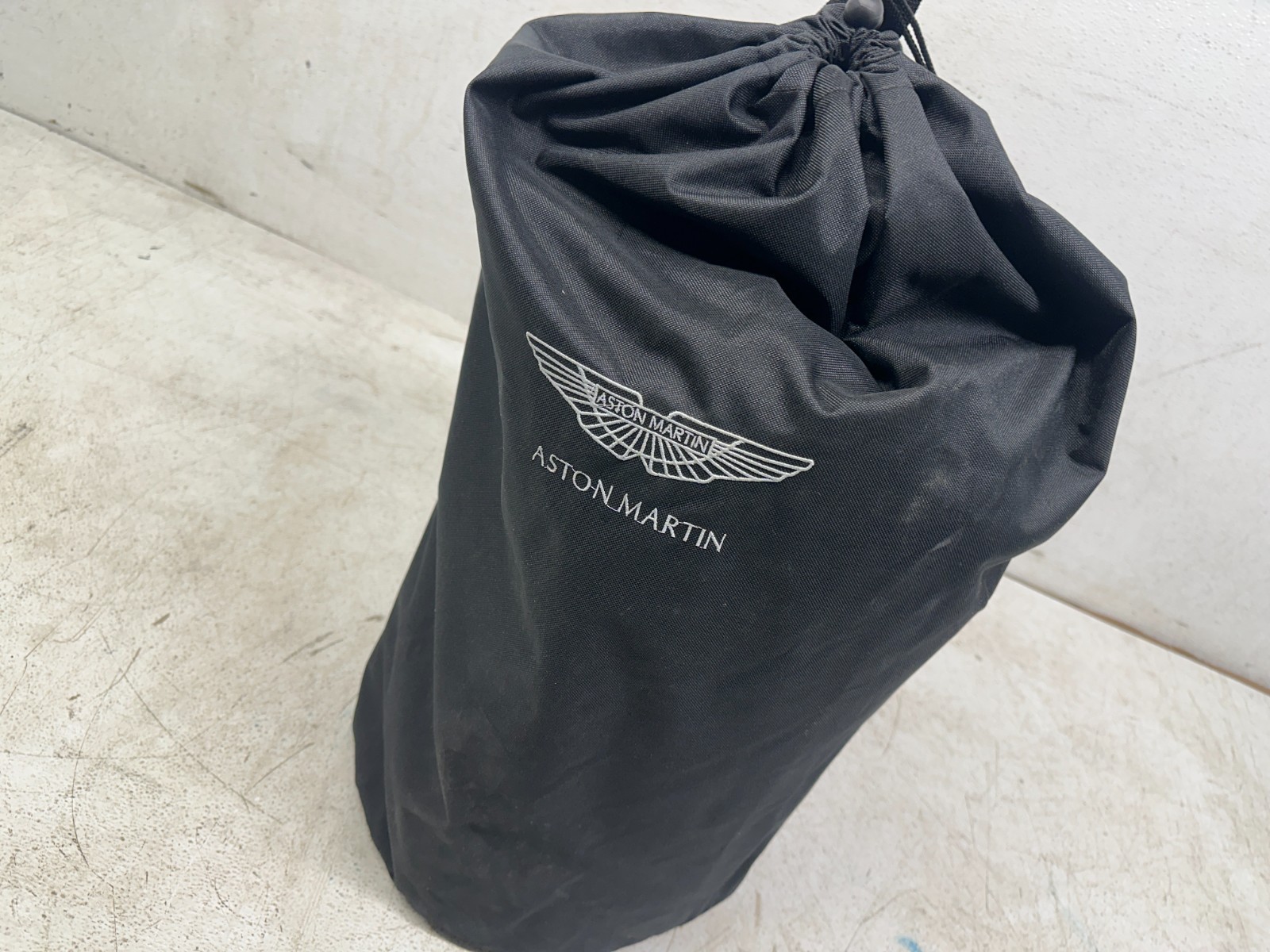 2008-2012 ASTON MARTIN DBS FRONT CAR BODY PROTECTION GUARD COVER W/ BAG OEM