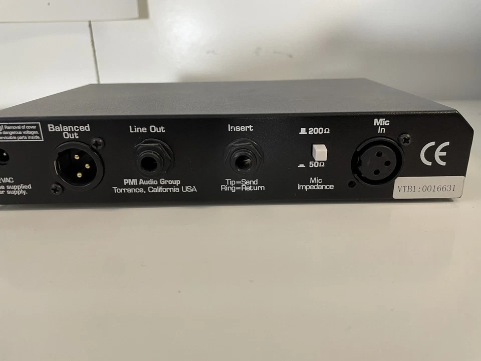 Studio Projects VTB1 Mikrofonvorverstärker Röhrenpreamp - Bild 2 von 4