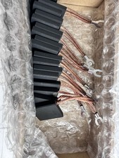 The Carbone-Lorraine Mersen EG318 Double Carbon Industrial Brushes Motor x1pc