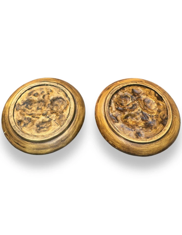 A Pair Of Vintage 1973 Hand-Painted Floral Bas-Relief Wall Plaques, Rustic Style - Image 2 of 4