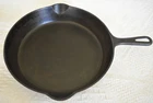 Vintage Griswold No. 9 Cast Iron Skillet 710H Dual Spouts Small Block Logo Pan