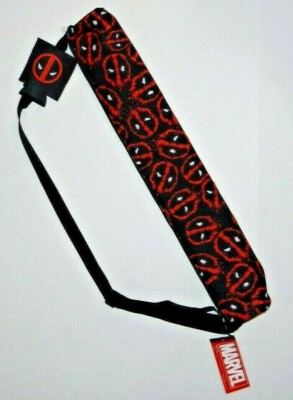 Marvel Deadpool Insulated Tube Can Cooler Shoulder Sling Bag with Can Holder New