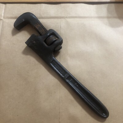 VINTAGE ''WALWORTH WALCO 10  USA''  PIPE WRENCH Awesome Patina Ready To Work Look!