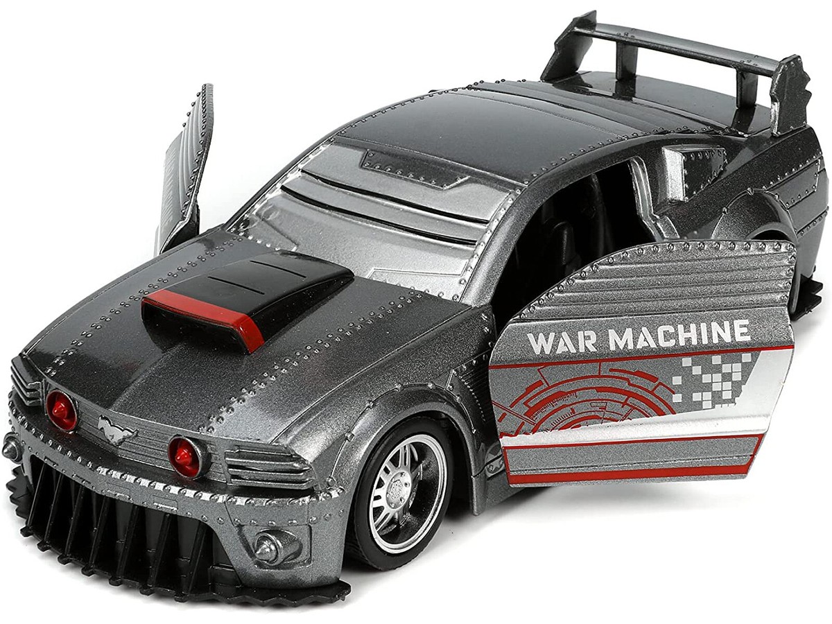 2006 FORD MUSTANG GT GRAY & WAR MACHINE AVENGERS MARVEL 1/32