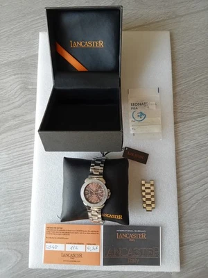 Omega: orologio da polso da donna in oro bianco ricoperto da diamanti