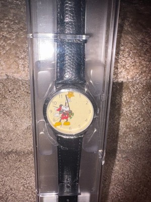 Walt Disney World Disney Time Works Christmas Mickey Mouse Watch NIP