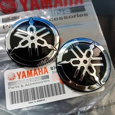 Juego de 2 calcomanías adhesivas con logotipo negro plateado 3D emblema tanque de combustible Yamaha