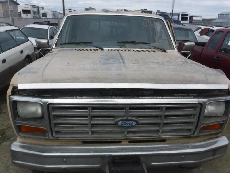 Driver Left Headlight Chrome Grille Fits 82-86 BRONCO 26641345 Foto 3 de 4