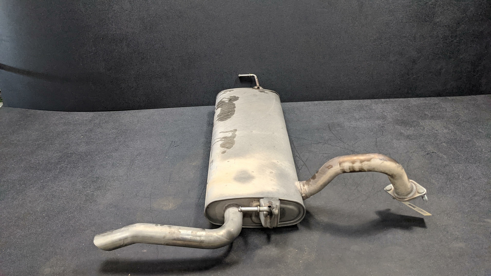 Rear Exhaust Muffler 28710-J9250 2021 Hyundai Kona 2018 2019 2020 | eBay