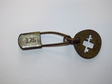 2" VINTAGE LAUNDRY SAFETY PIN KEY-TAG, MILITARY / BLANKET PIN #176 (4)