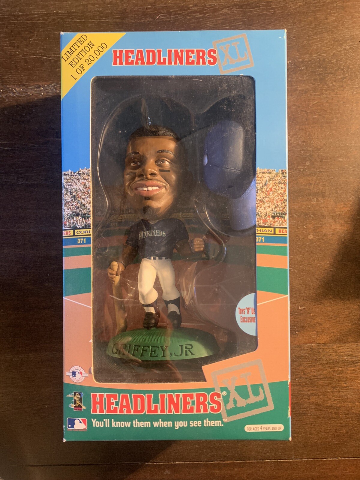 1998 KEN GRIFFEY JR HEADLINER XL LIMITED EDITION!!! W/ COA eBay