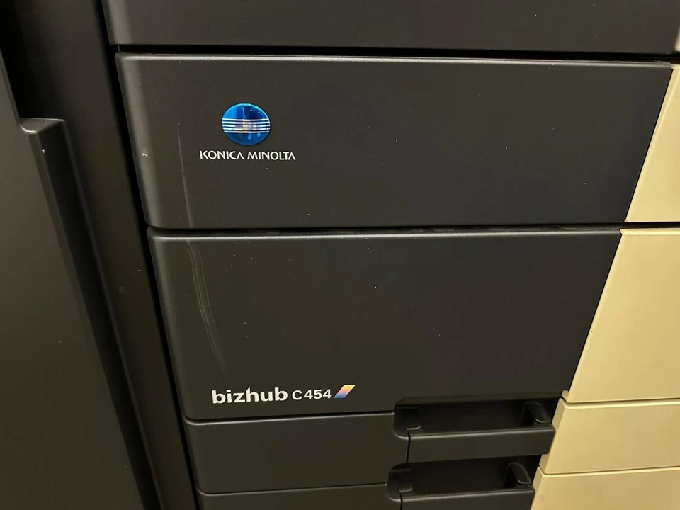 Konica Minolta bizhub C454 Color Farbe Farbkopierer DIN A3 mit staple finisher  - Bild 2 von 3