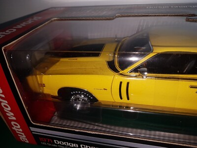 Auto World 1971 Dodge Charger R/T Hemi 1/18 New | eBay