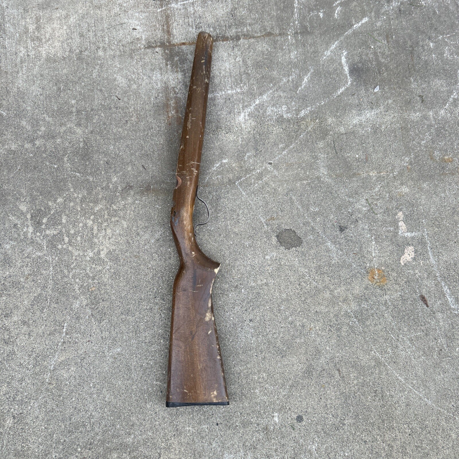 Gun Stock Unkown Wood Rifle  Shooting Gallery Parts Lot  Arcade Game IF26