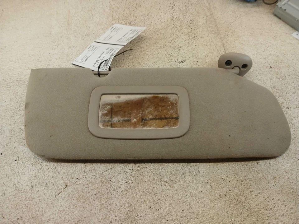 Б/у правый солнцезащитный козырек подходит: 2007 Chevrolet Silverado 1500 пикап классический стиль cr - Изображение 2 из 4