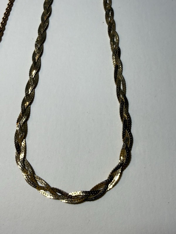 Vintage Trifari Polished Goldtone Woven Braided Herringbone Chain Necklace