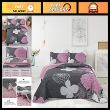 King Size Pink Floral Quilt Set - 3 Piece Rev...