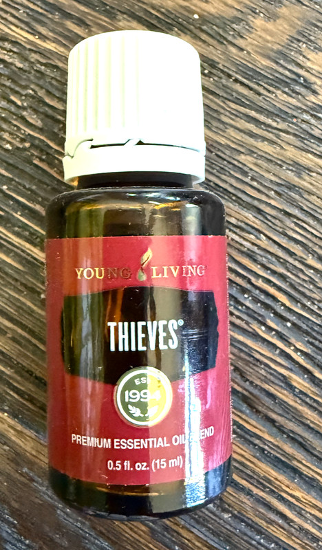 Young Living Essential Oils, Sealed, Thieves 15ml! FREE SHIPPING