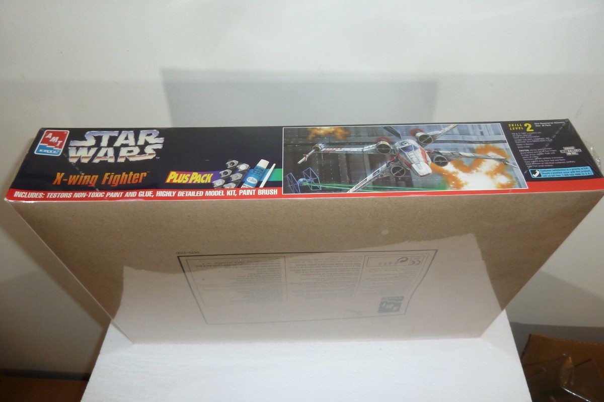 特撮 amt X-WING Fighter Plus Pack Vintage AMT 1997 Star Wars X Wing Fighter Model Kit 8433
