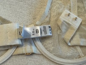 La Perla White, Underwire Bra Size 3B, Floral Lace, Luxury Lingerie