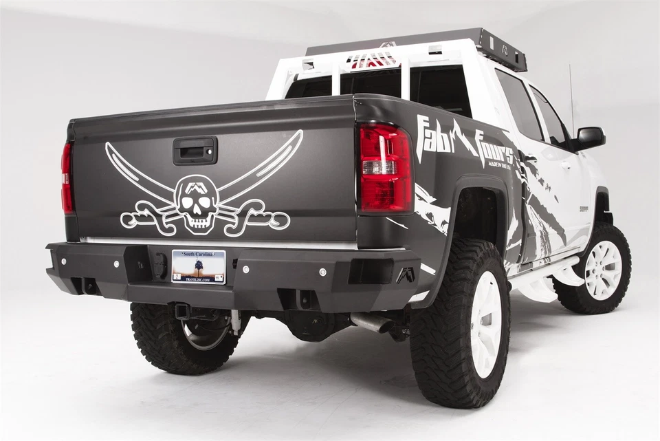 Fab Fours CS14-W3151-1 Heavy Duty Rear Bumper Fits Sierra 1500 Silverado 1500 Foto 2 de 2