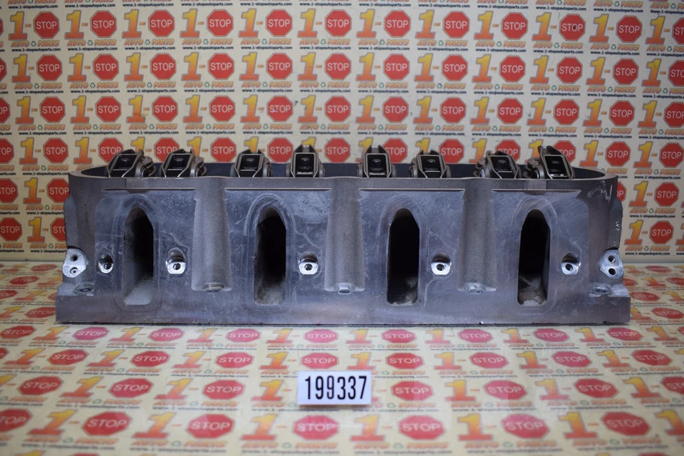 2007-2014 CHEVROLET SUBURBAN 1500 ENGINE CYLINDER HEAD ASSEMBLY 799 OEM - Image 2 of 4