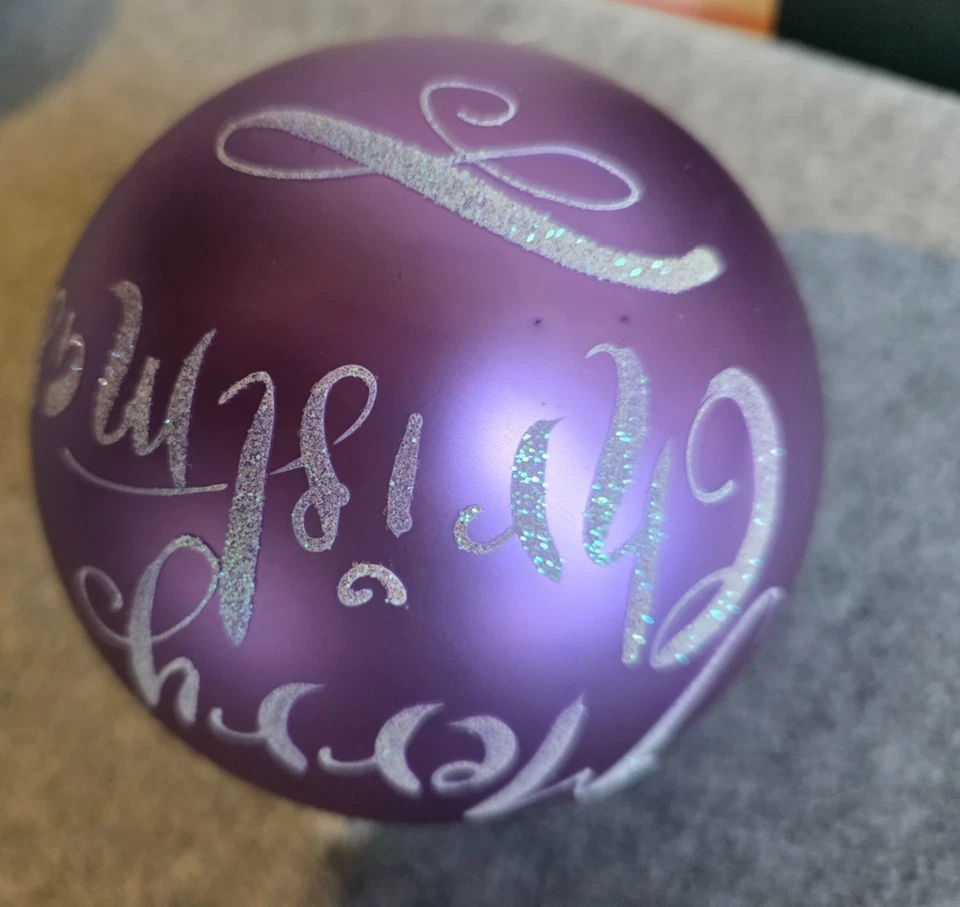 Hand Blown Glass Christmas Ornament Purple/Merry Christmas 2000 4" - Image 4 of 4