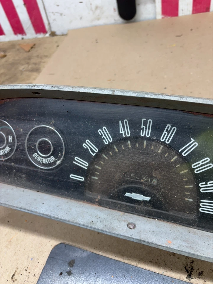 1960 1961 1962 1963 C20 C10 Chevrolet velocímetro medidor OEM medidores Foto 4 de 4