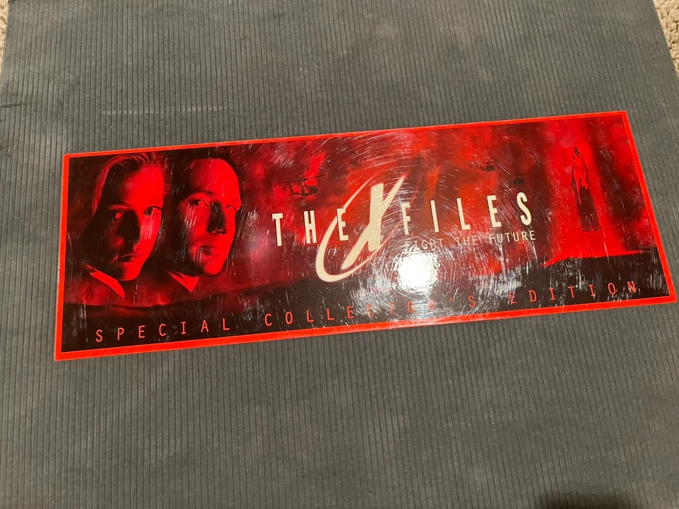 The X Files Fight The Future Special Collector's Edition VHS Box Set Complete - Image 4 of 4