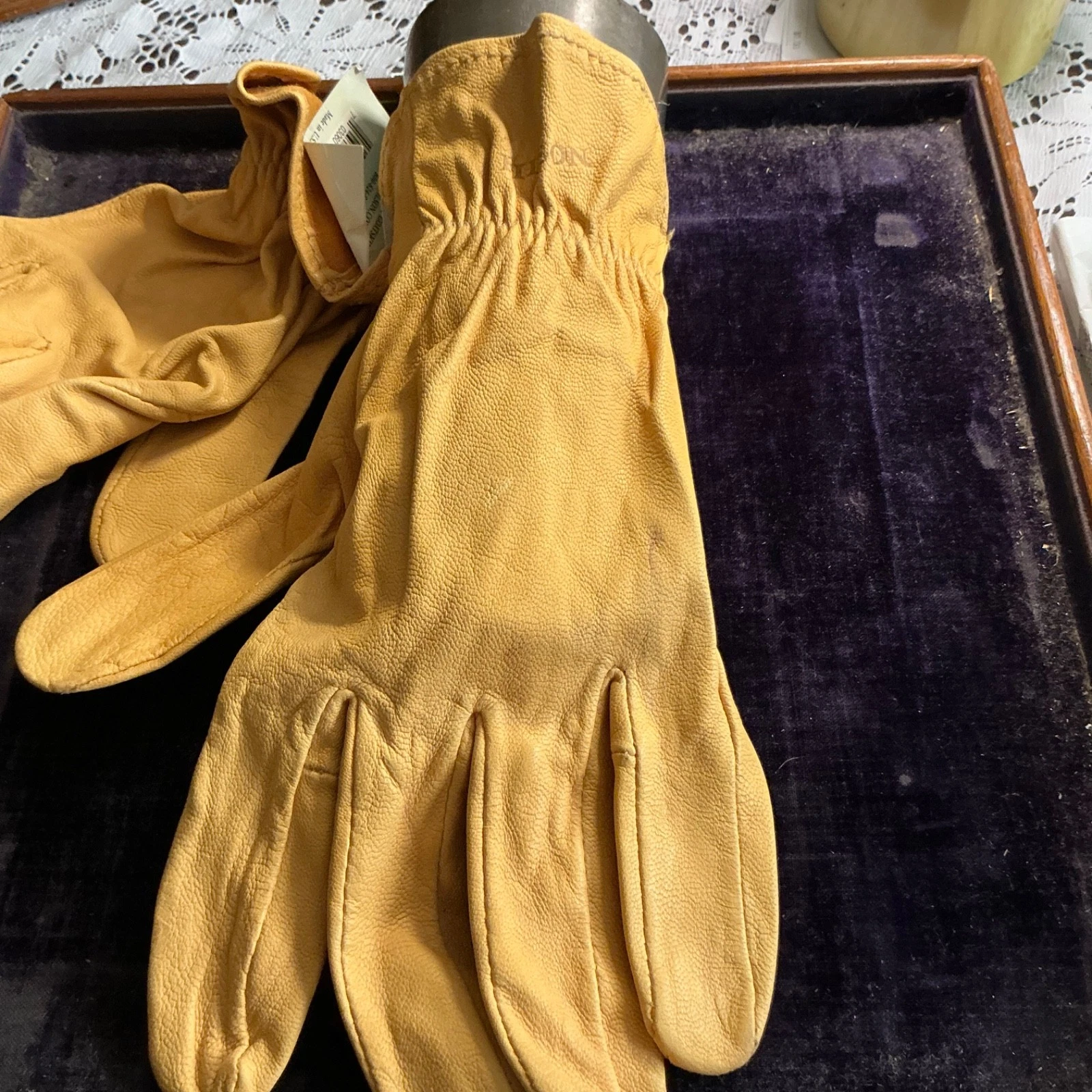 Vintage FILSON ORIGINAL GOATSKIN GLOVES SIZE LARGE NEW TAGS ATTACHED 25 yrs old